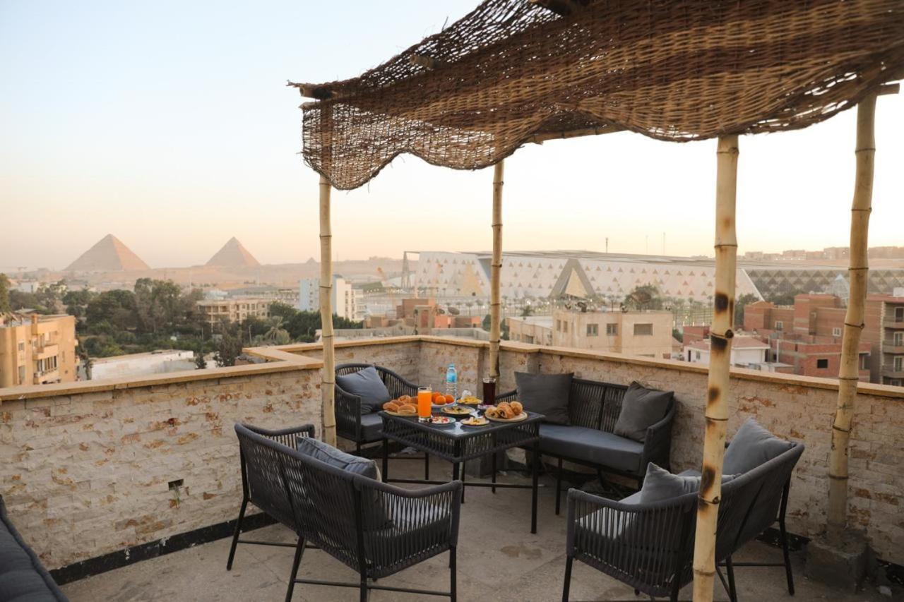 King Tout Hotel Pyramids View Cairo Exterior foto